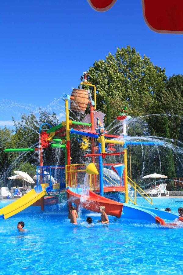 Апартаменты Camping Bella Italia In Peschiera Del Garda - Gardasee Экстерьер фото