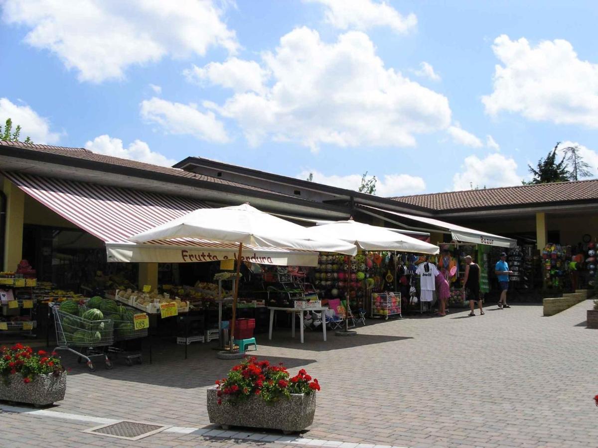Camping Bella Italia In Peschiera Del Garda - Gardasee Экстерьер фото