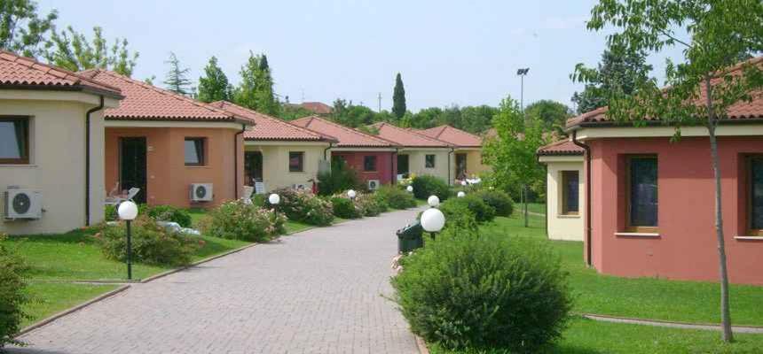 Camping Bella Italia In Peschiera Del Garda - Gardasee Экстерьер фото