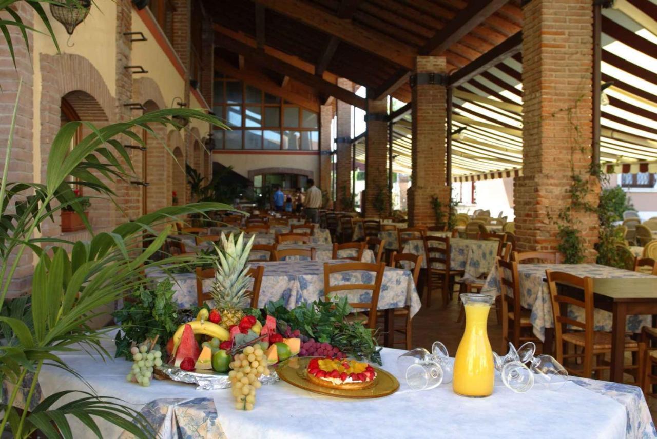 Апартаменты Camping Bella Italia In Peschiera Del Garda - Gardasee Экстерьер фото